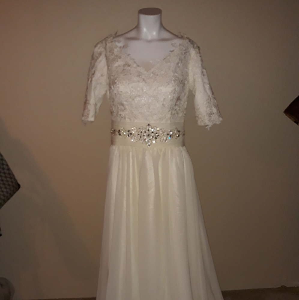 Adas Bridal Wedding Dress/ night gown